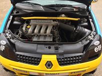 renault-clio-cup-2-racecar-reduced-price