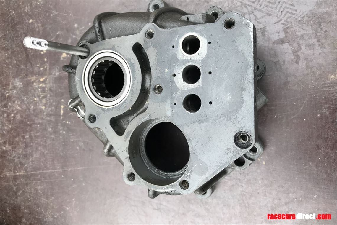 hewland-ft-200-bearing-carrier