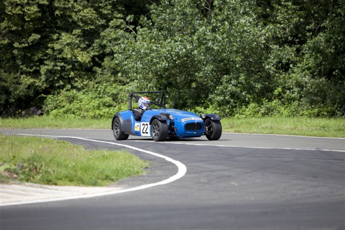 westfield-se-live-axle