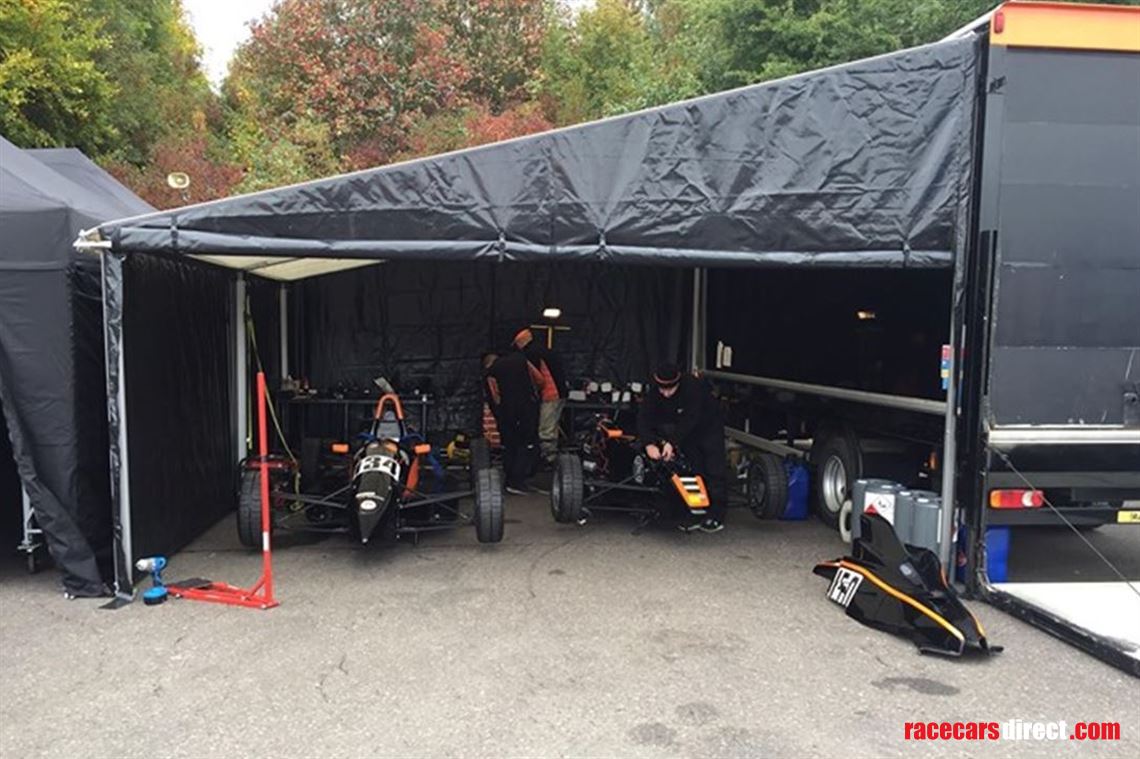 large-race-transporter-awning