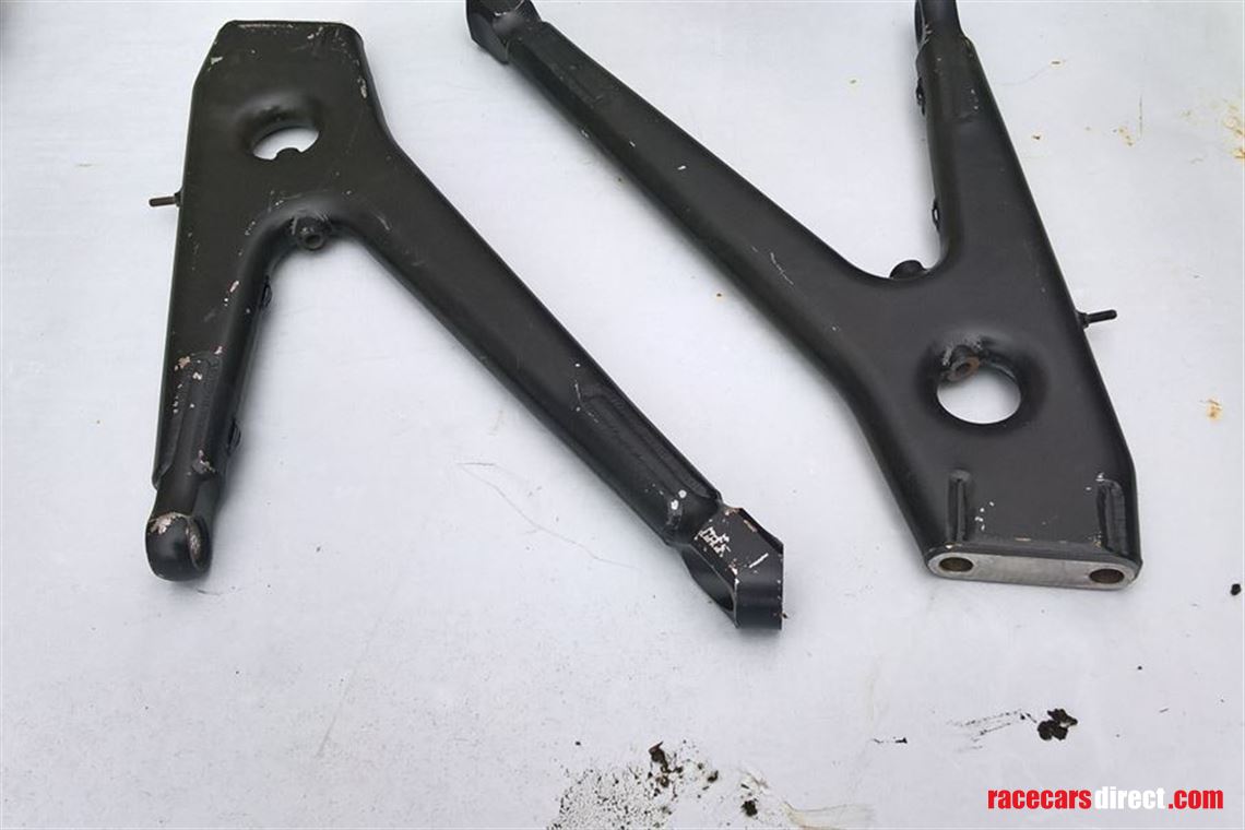 touring car wishbones