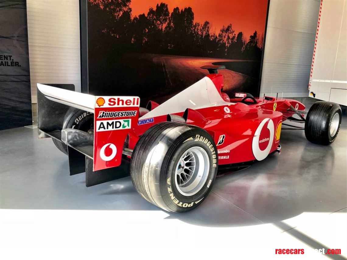 ferrari-f1-f2002-show-car