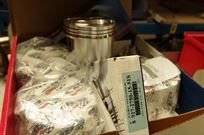 set-of-8-forged-j-e-pistons