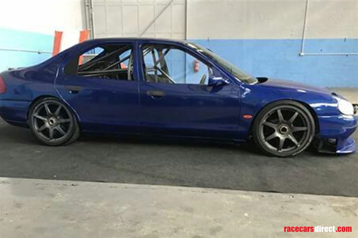 ford-mondeo-btcc-super-tourer