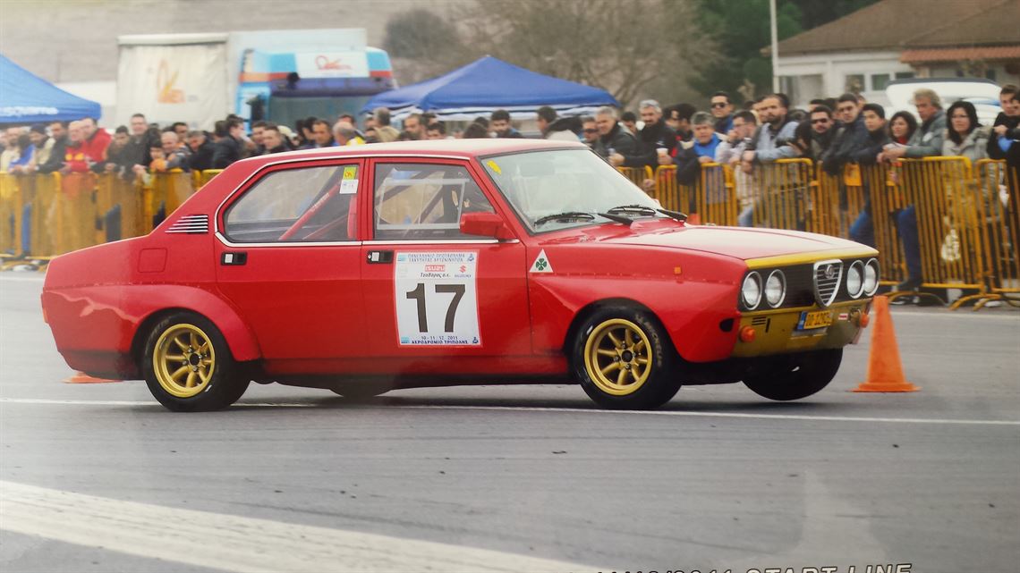 alfa-romeo-alfetta-sedan-racing-replica-autod
