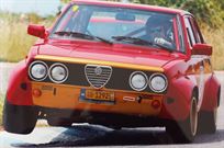 alfa-romeo-alfetta-sedan-racing-replica-autod