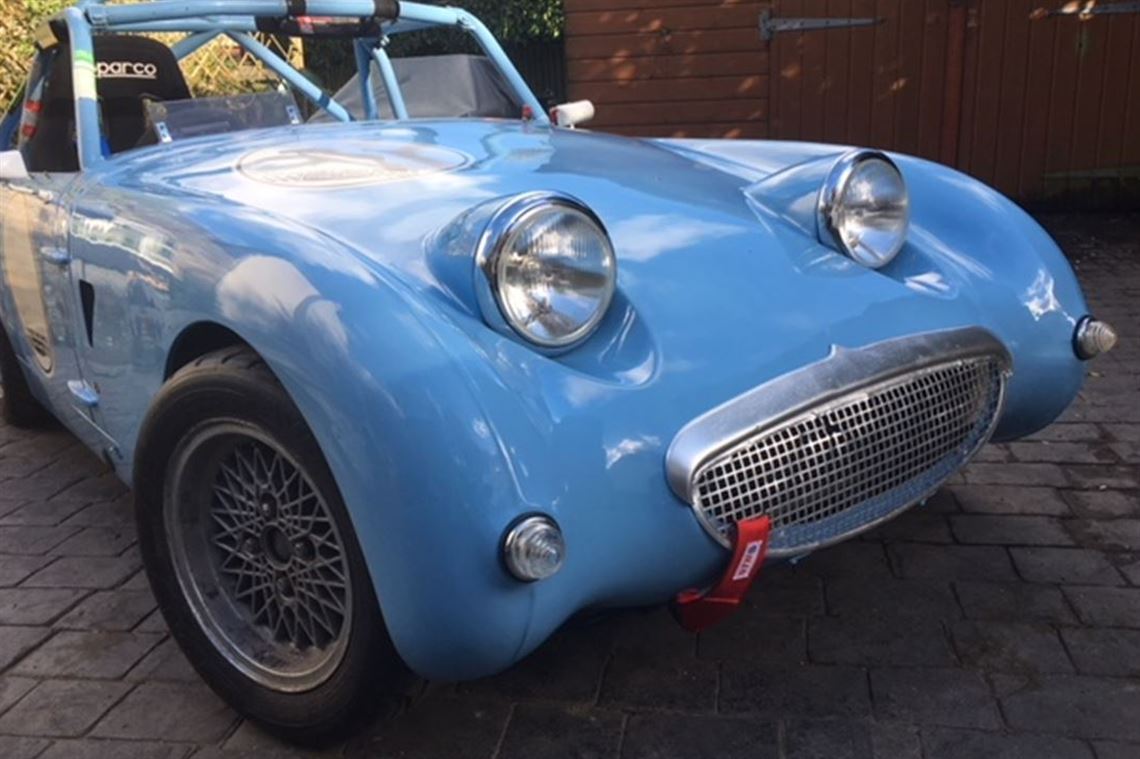 austin-healey-sprite-race-car