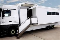 mercedes-hospitalityoffice-double-podded-unit