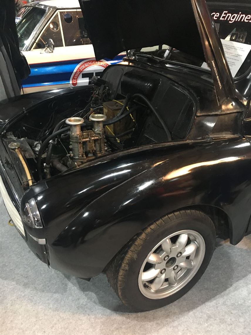 multiple-championship-winning-morris-minor-pr