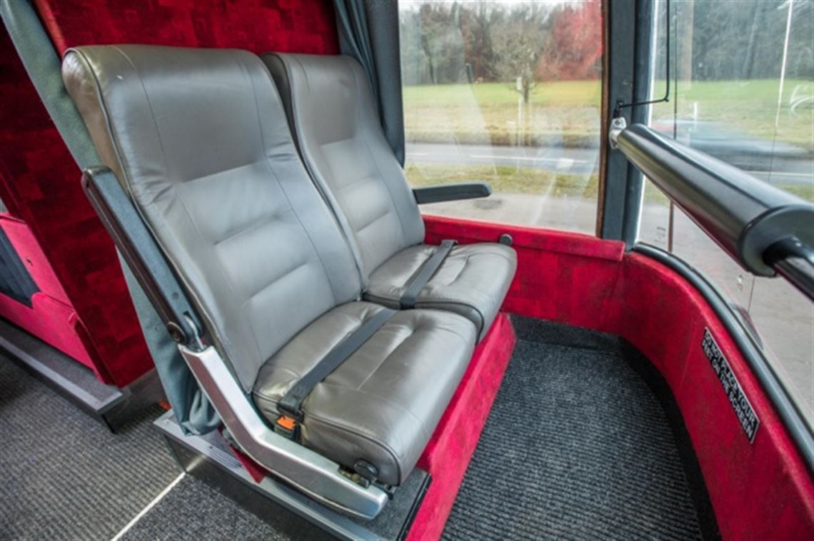 volvo-b10mt-jonckheere-p95-twin-deck-12-berth