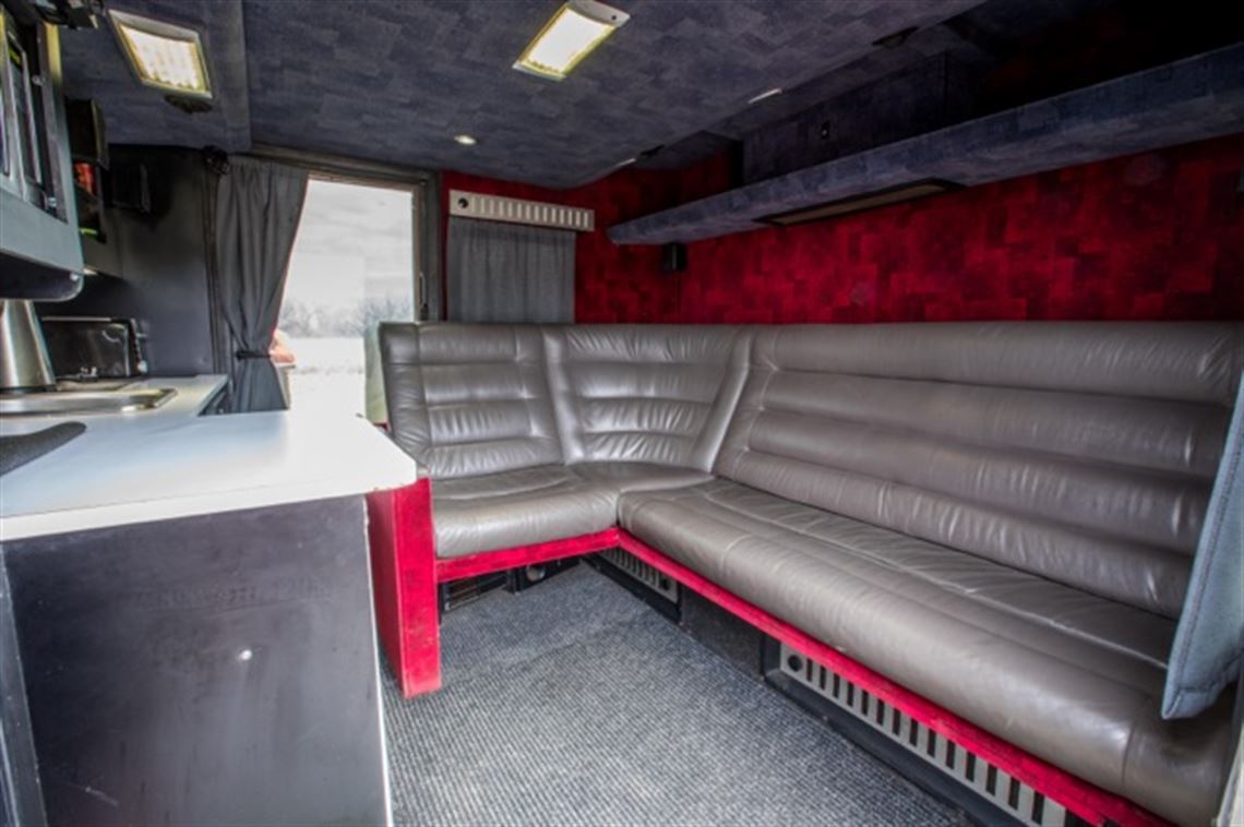 volvo-b10mt-jonckheere-p95-twin-deck-12-berth