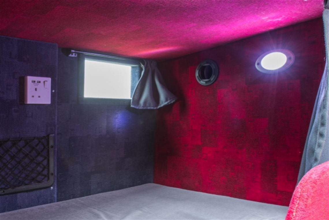 volvo-b10mt-jonckheere-p95-twin-deck-12-berth