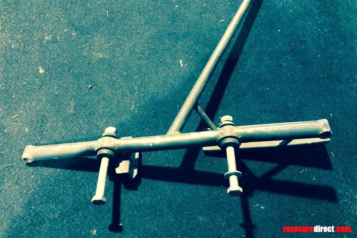 lotus-61-ff-enginegearbox-brace
