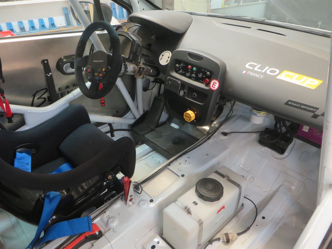 renault-clio-iv-cup-2016