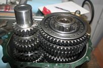 hewland-lg600-5-speed-gearbox