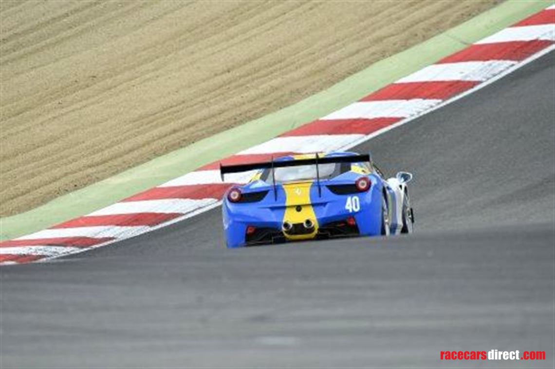 ferrari-458-challenge-2012