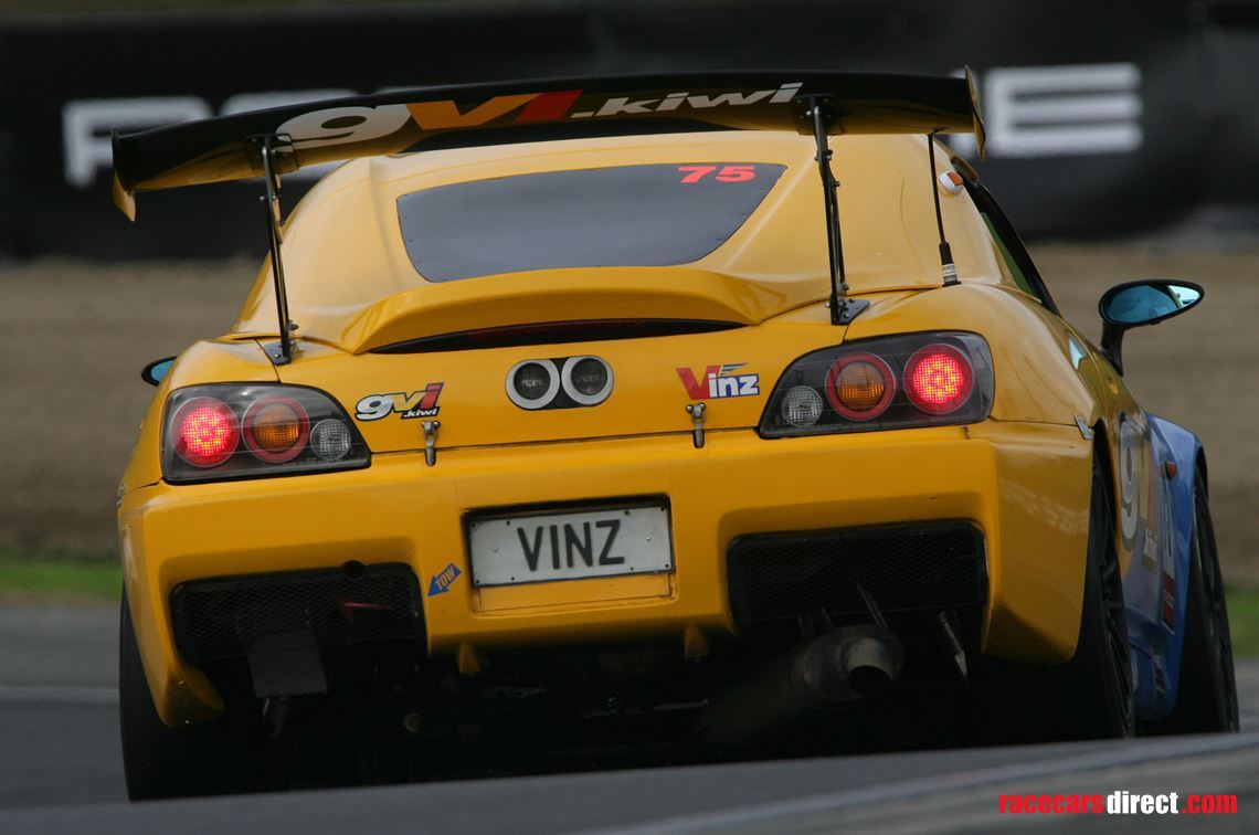 spoon-sports-honda-s2000-racecar