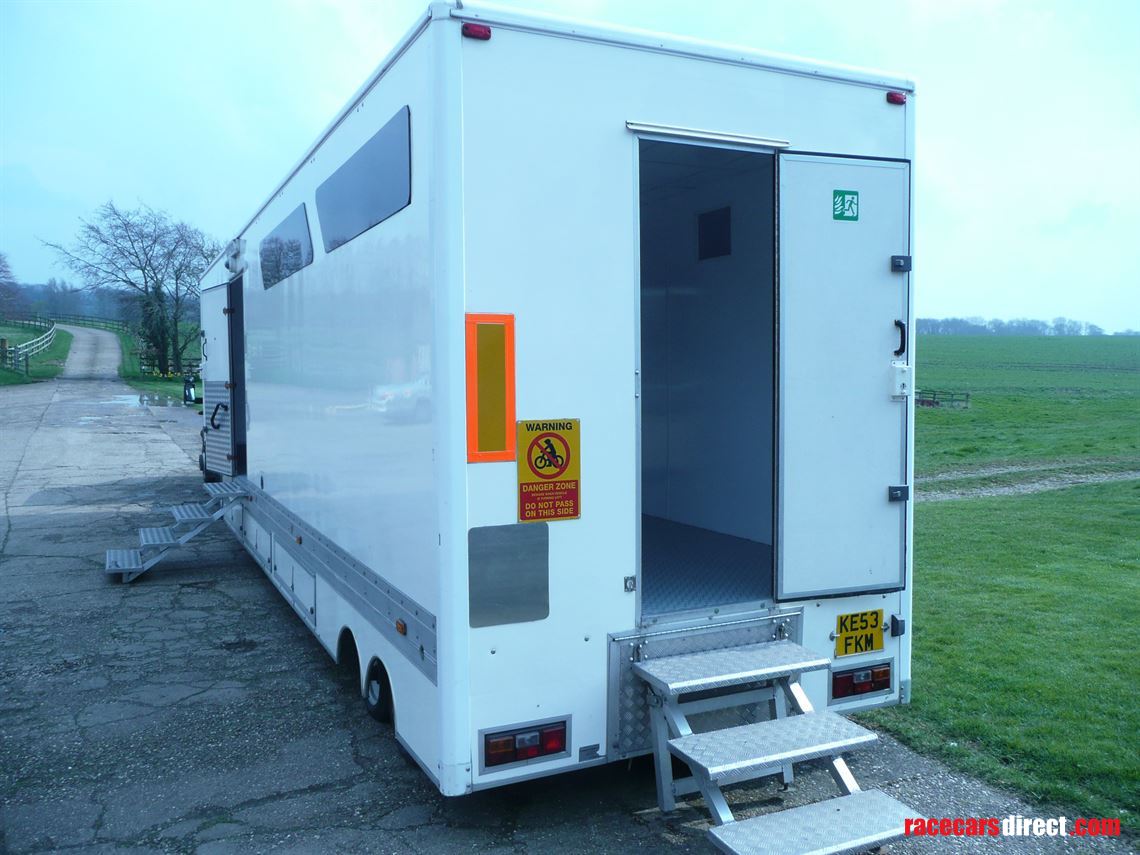 mini-artic-tractor-unit-and-trailer