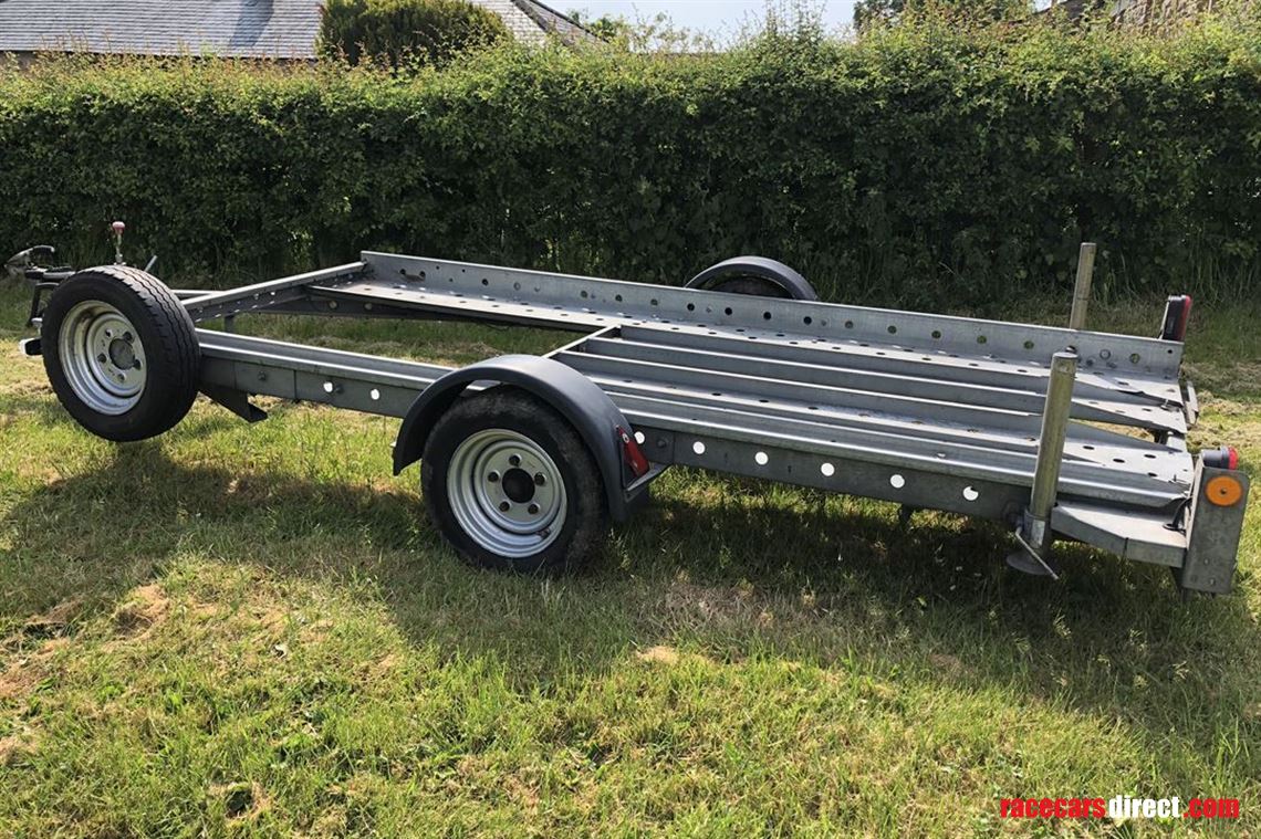 woodford-single-axle-trailer