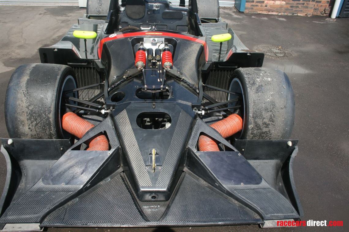 1999-lola-b9810-lmp1-60-roush-ford-v8