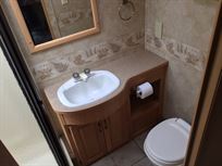 2007-damon-daybreak-3276