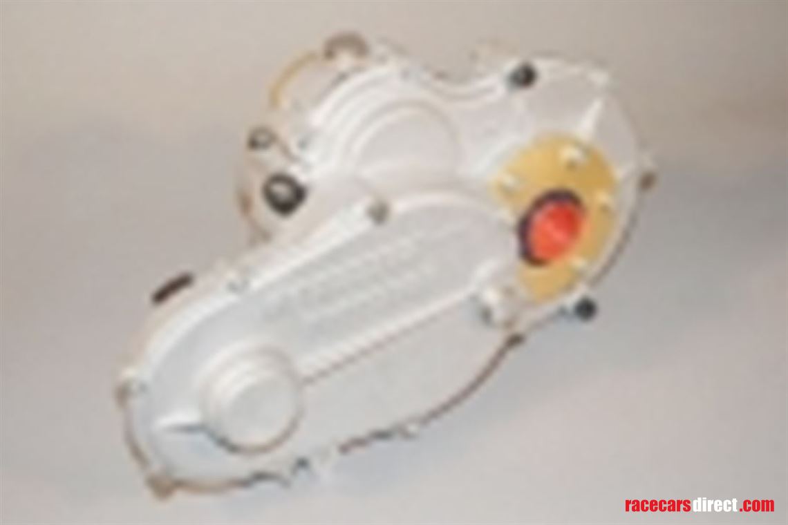 gear-box-engine-dunlop-tyre-to-radical-sr3rsx