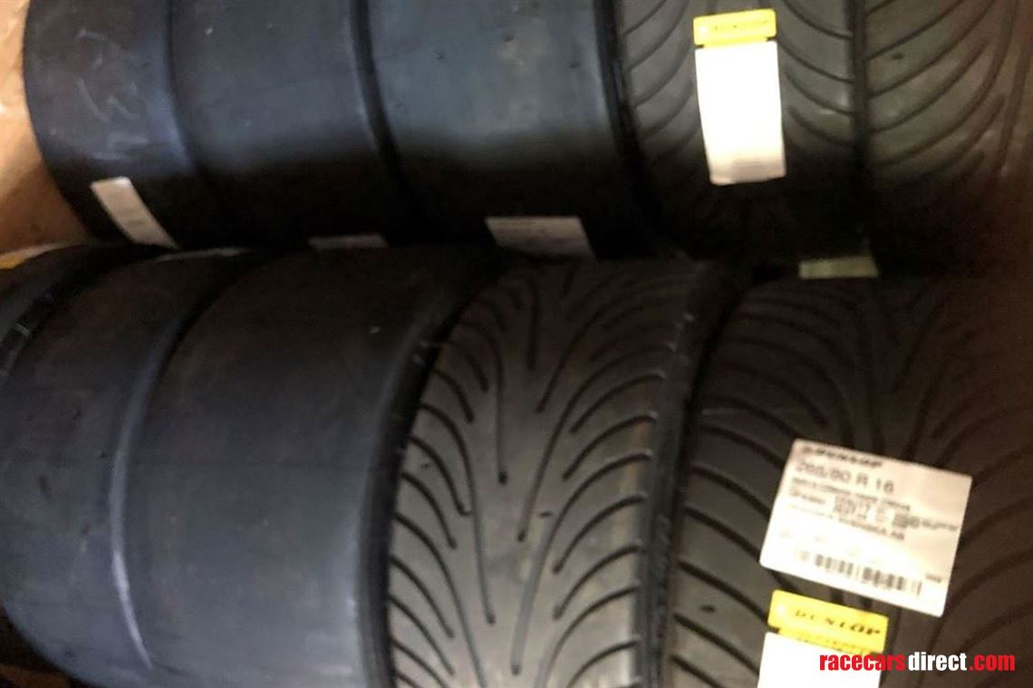 gear-box-engine-dunlop-tyre-to-radical-sr3rsx