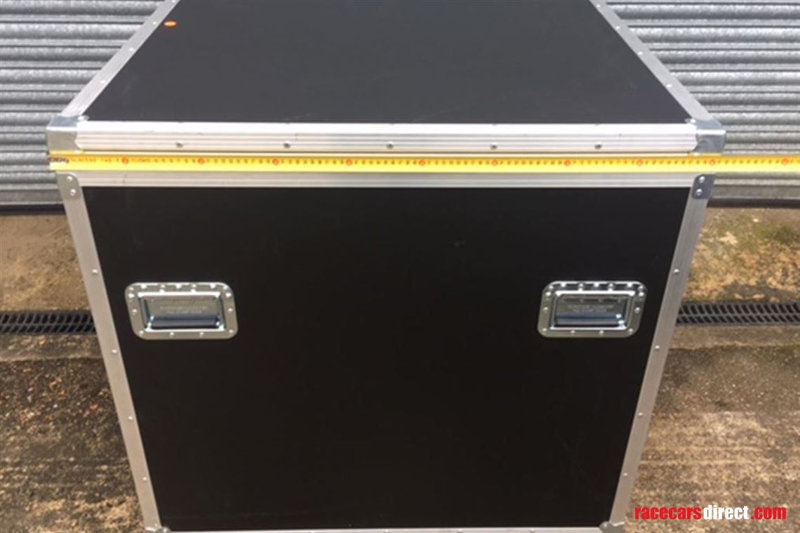 large-foam-lined-flight-case