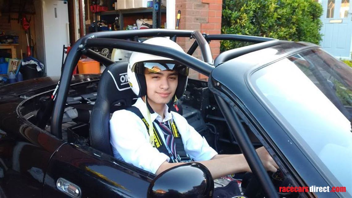 mazda-mx5-mk1-race-car-or-fast-trackday