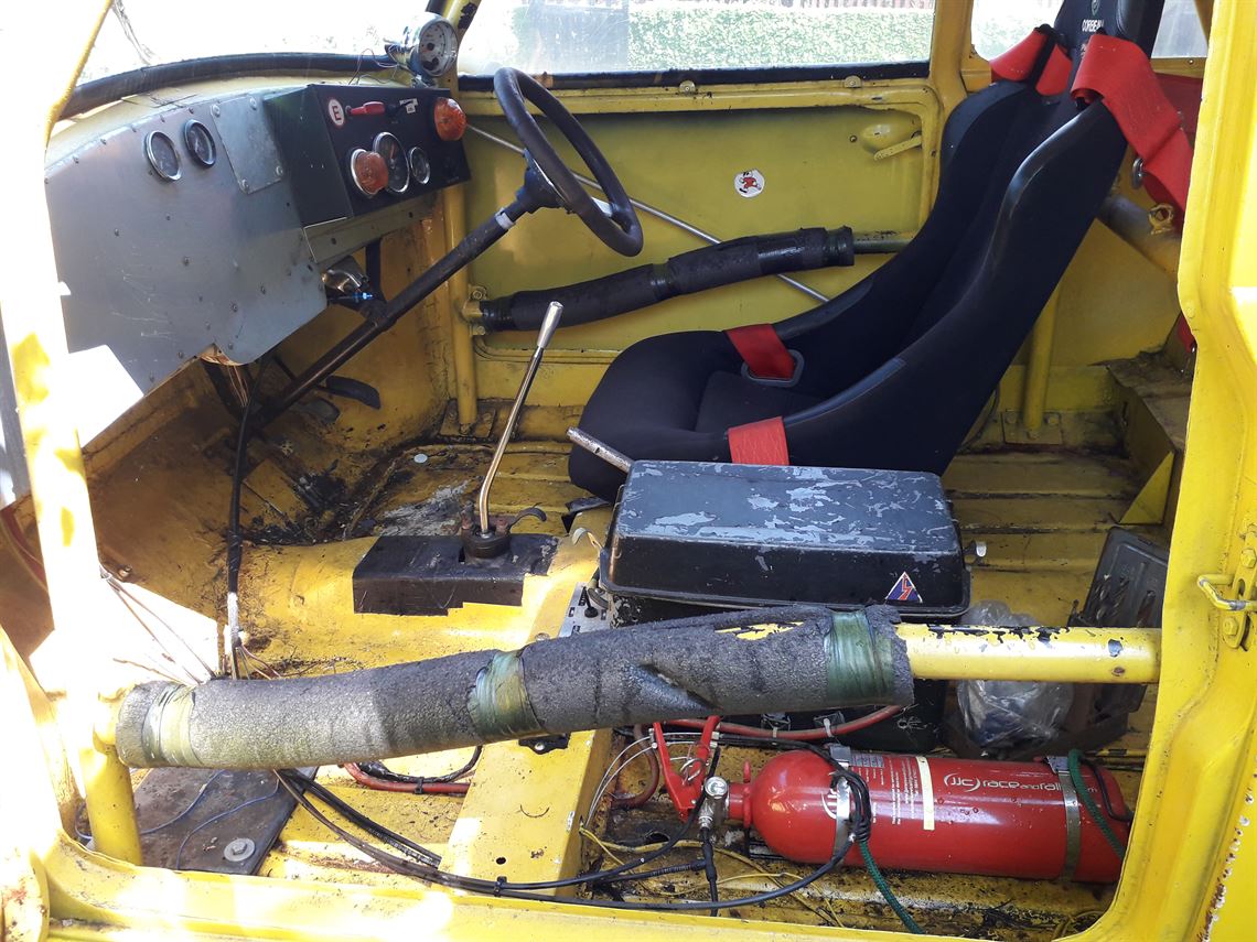 mini-race-special-saloon