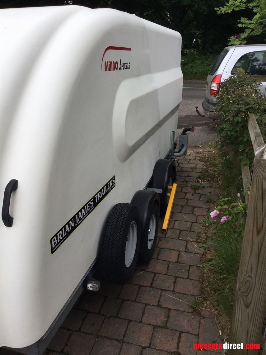 brian-james-minno-shuttle