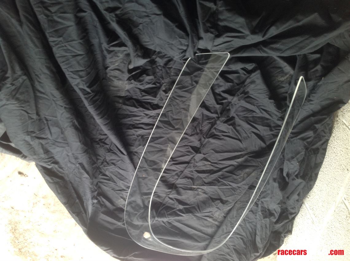 brabham-bt21-windscreen