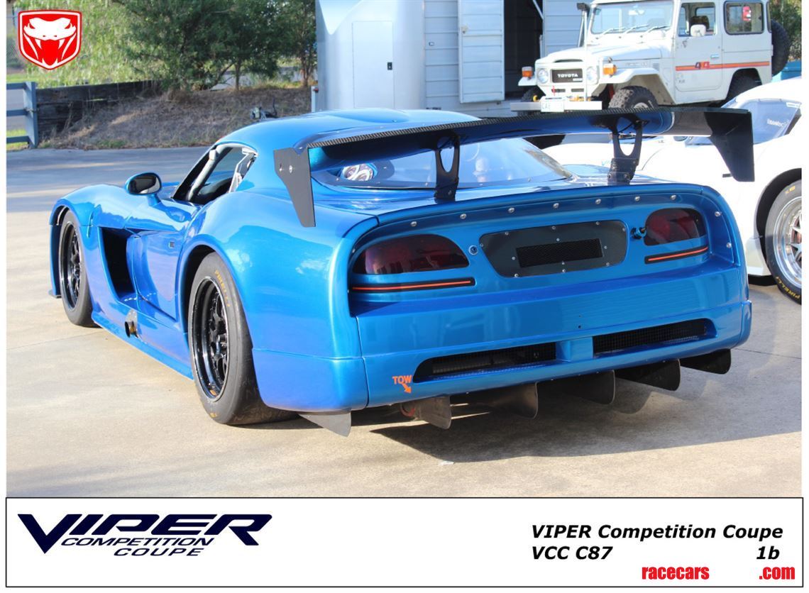 factory-dodge-viper-gt3-car