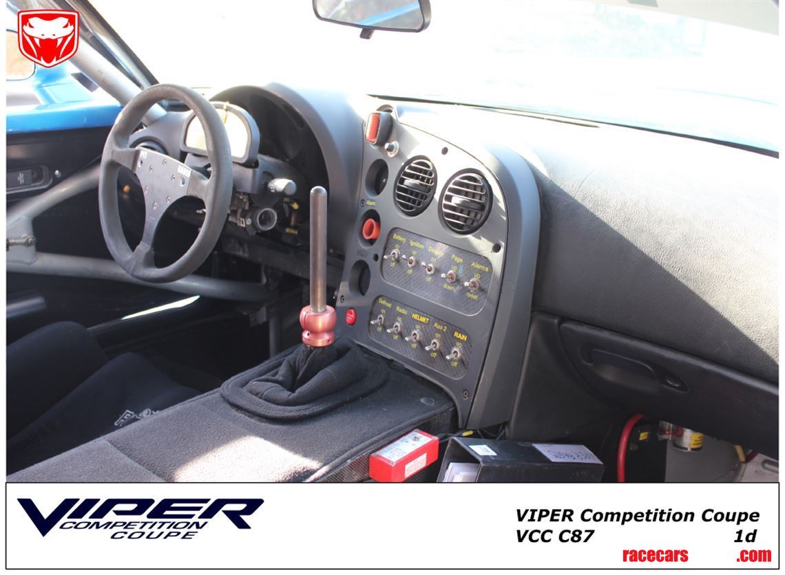 factory-dodge-viper-gt3-car