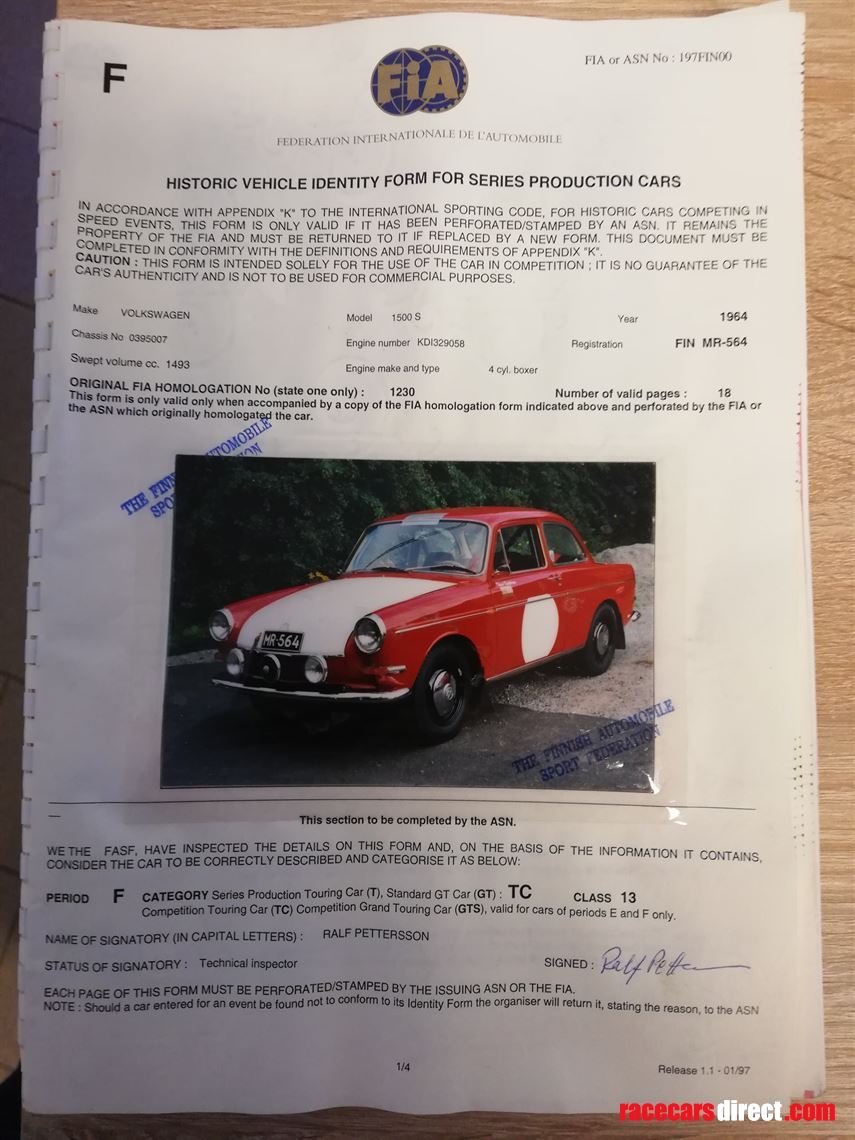 volkswagen-1500s-notchback