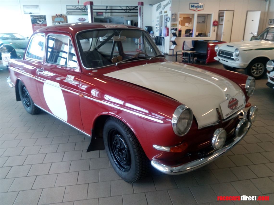 volkswagen-1500s-notchback