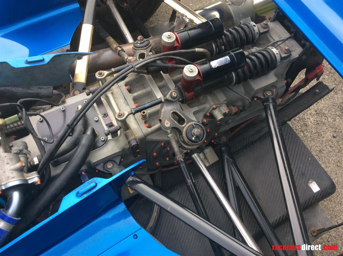 formula-renault-20-tatuus-fr2000