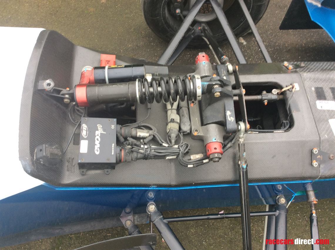 formula-renault-20-tatuus-fr2000