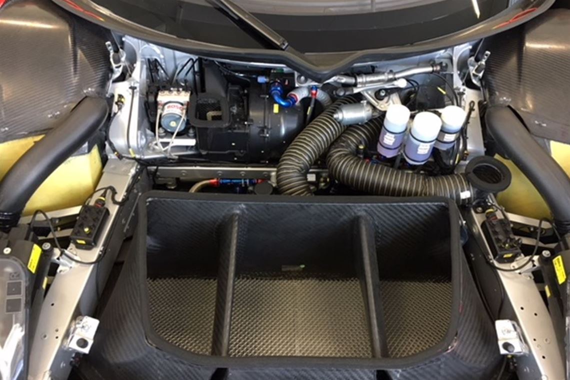 ferrari-488-gt3-only-1681km