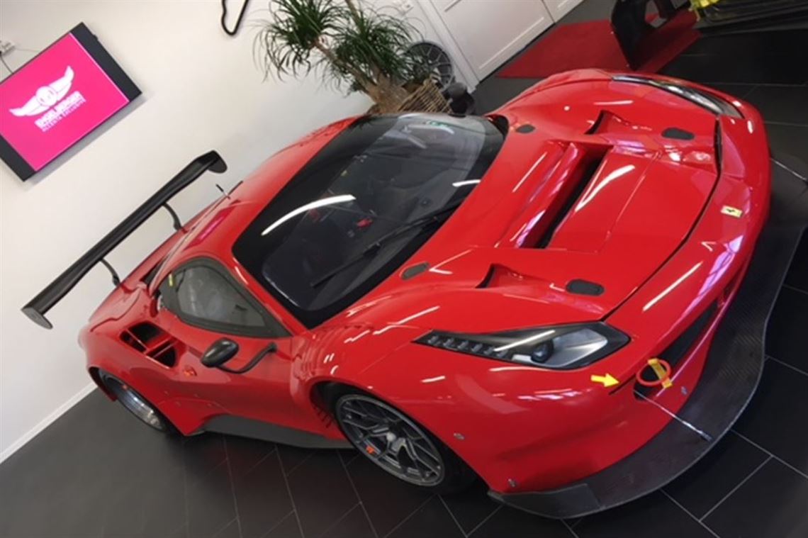 ferrari-488-gt3-only-1681km