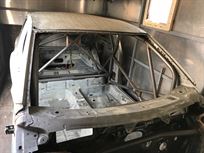new-vw-polo-mk5-body-with-rollcage
