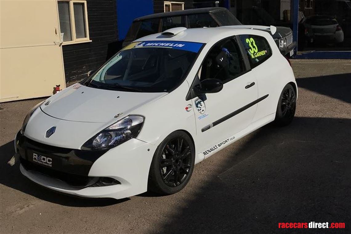 clio-cup-racer-x85