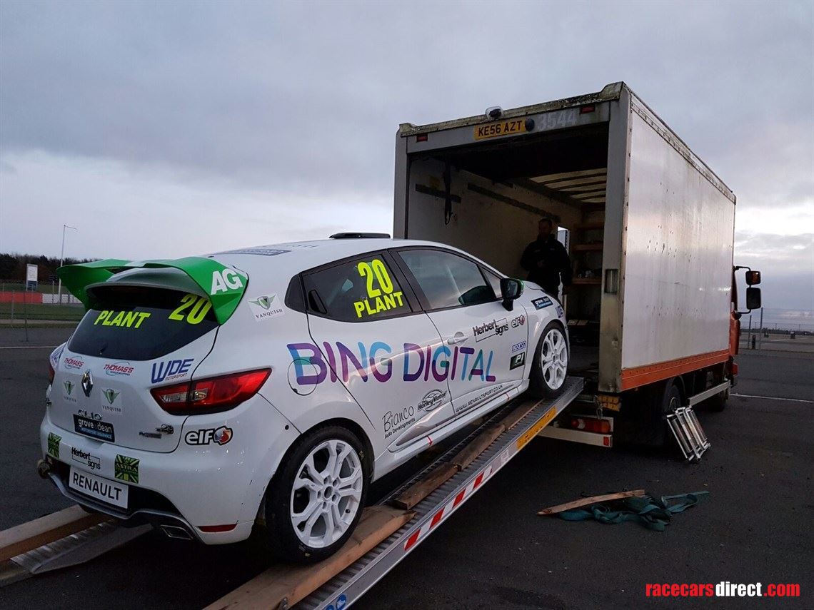 renault-midlum-race-car-transporter