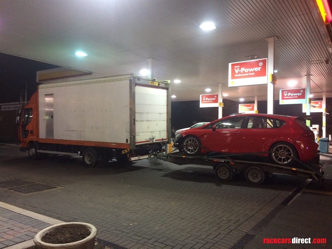 renault-midlum-race-car-transporter