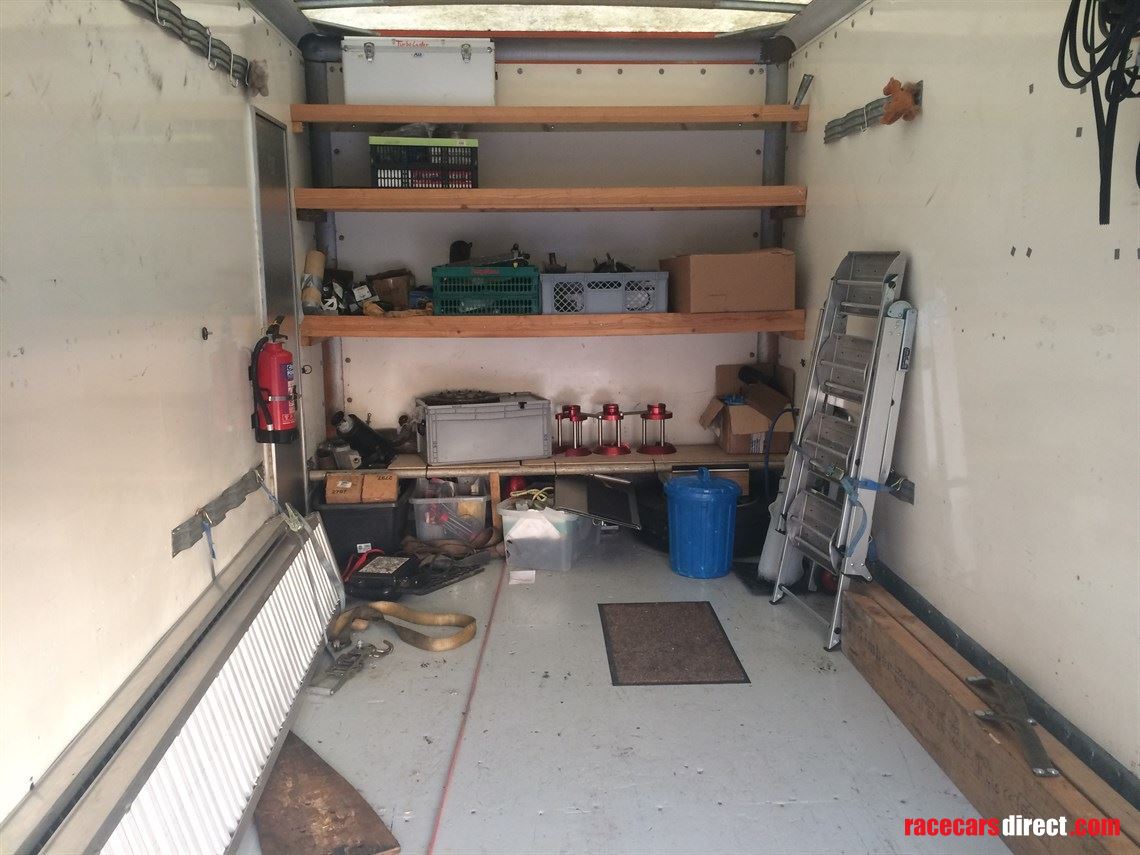 renault-midlum-race-car-transporter