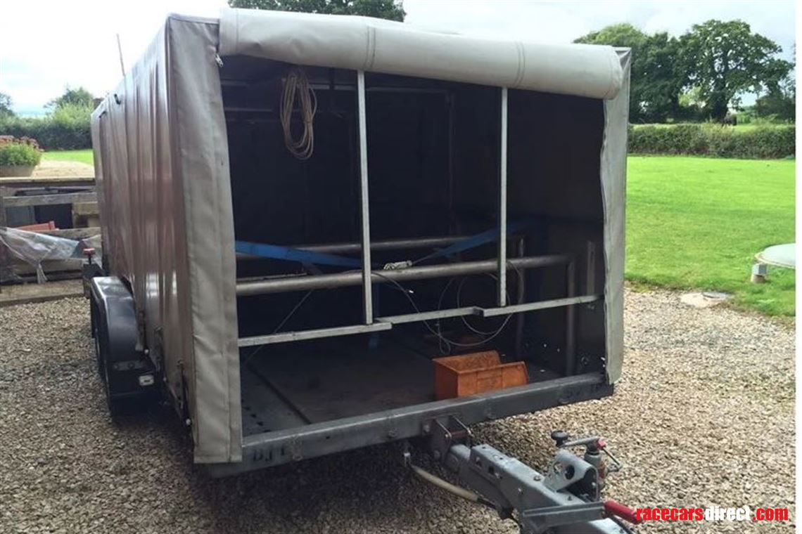 brian-james-trailer-covered-trailer