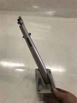 aston-martin-gt-sequentialgear-lever