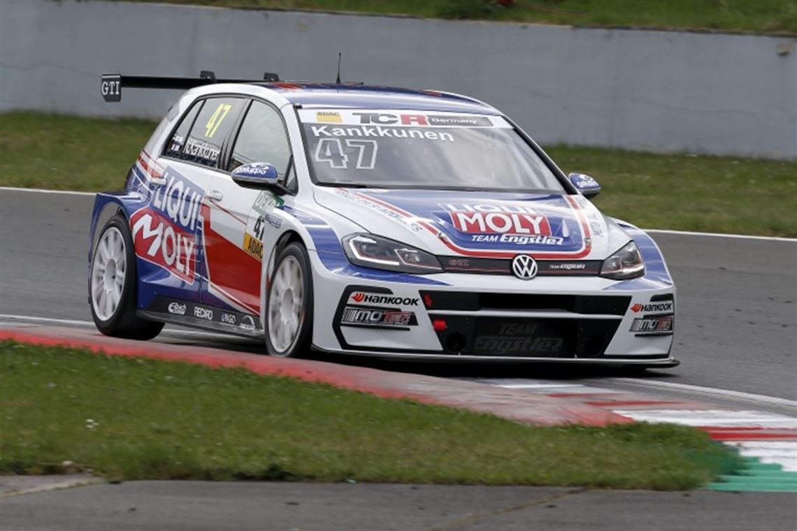 2017-vw-golf-gti-tcr