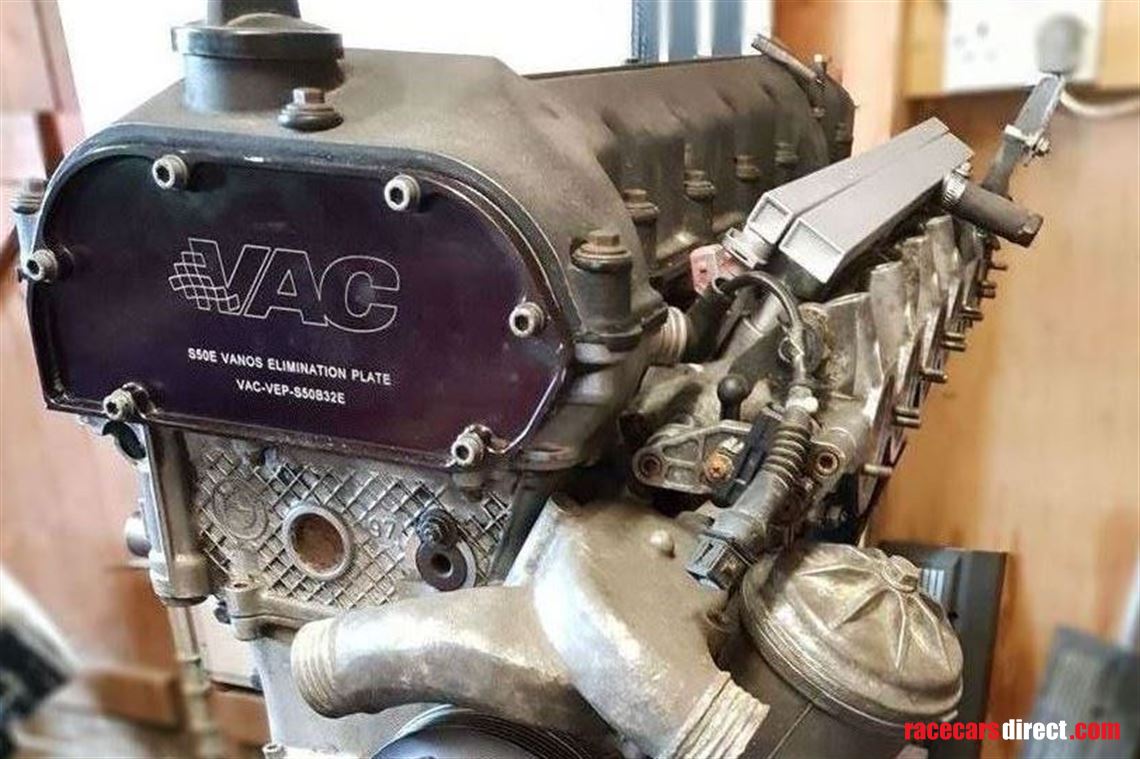 bmw-s50b32-race-engine