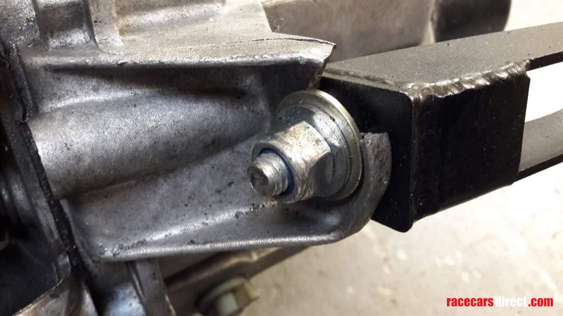 renault-clio-sadev-5-speed-dog-box